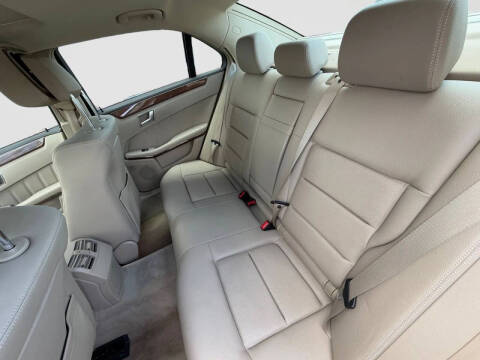 2012 Mercedes-Benz E-Class