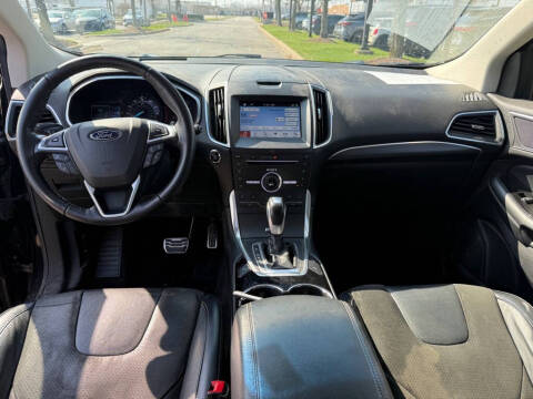 2016 Ford Edge Sport