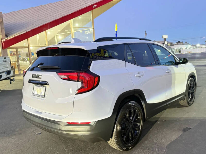 2020 GMC Terrain SLE