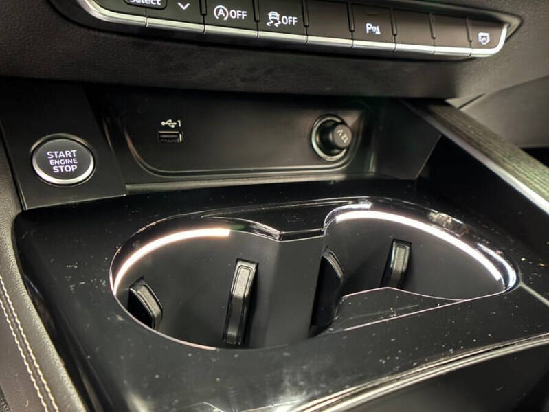 2024 Audi A4 quattro S line Prem Plus 45 TFSI