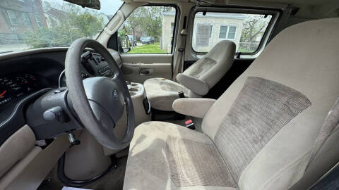 2005 Ford E-Series E-150