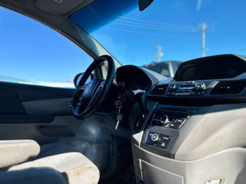 2015 Honda Odyssey LX
