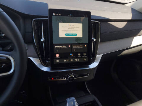 2025 Volvo XC90 B6 Ultra Bright Theme 7P