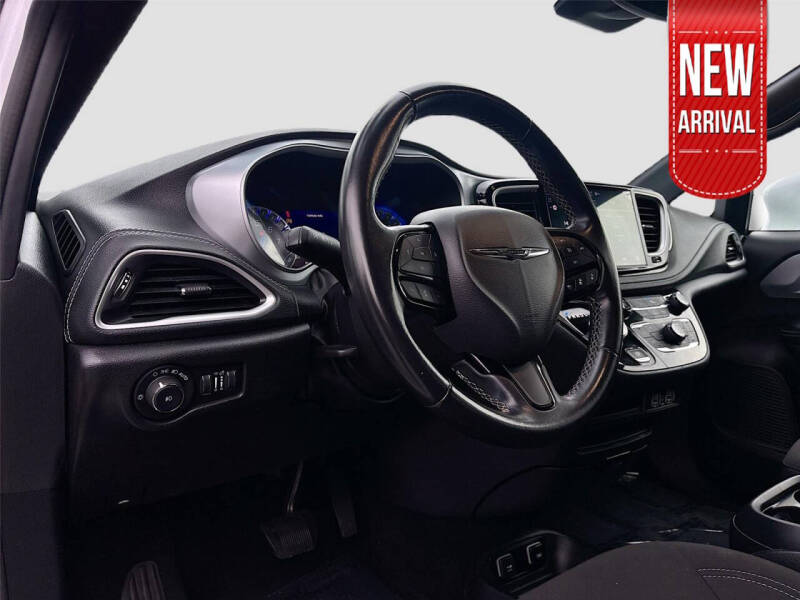 2021 Chrysler Pacifica Touring