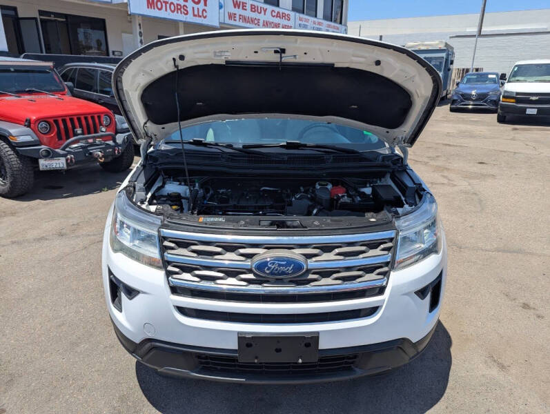 2018 Ford Explorer