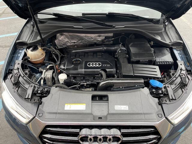 2017 Audi Q3 2.0T quattro Premium Plus