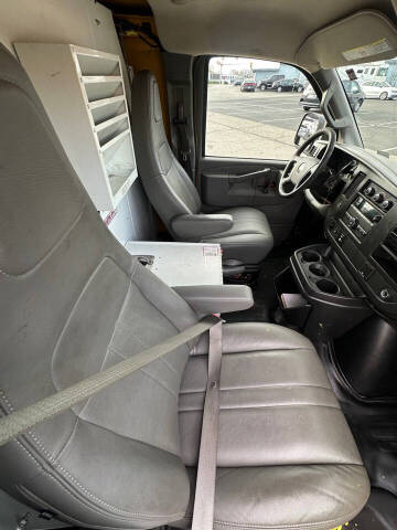 2016 Chevrolet Express 2500
