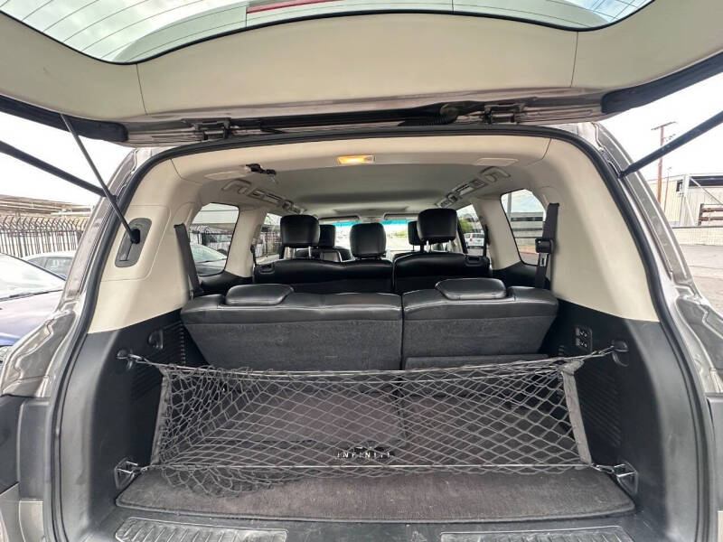 2014 Infiniti QX80