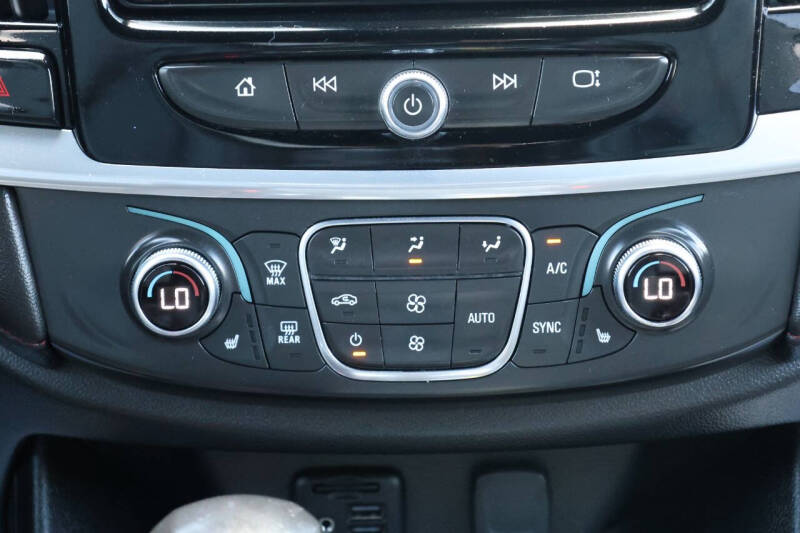 2022 Chevrolet Traverse RS