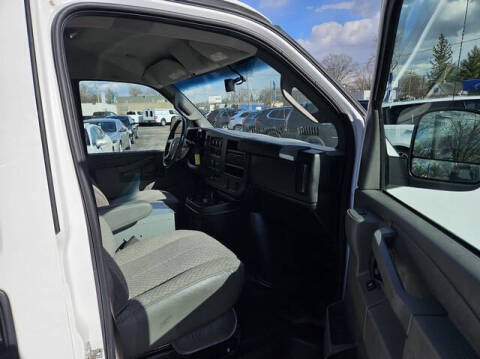 2018 Chevrolet Express 2500