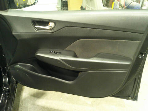 2020 Hyundai Accent SE