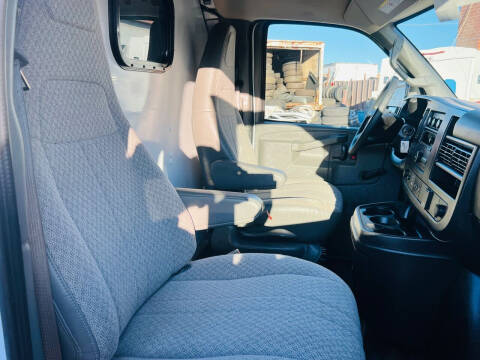 2018 Chevrolet Express 2500