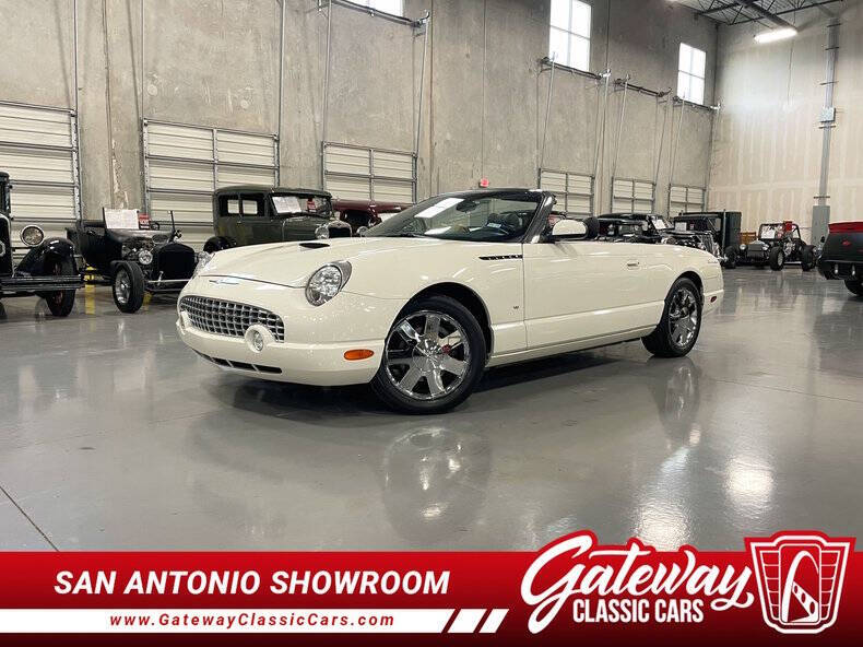 2003 Ford Thunderbird