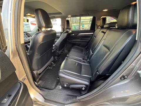 2017 Toyota Highlander XLE