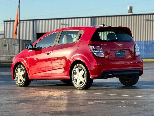 2020 Chevrolet Sonic LT