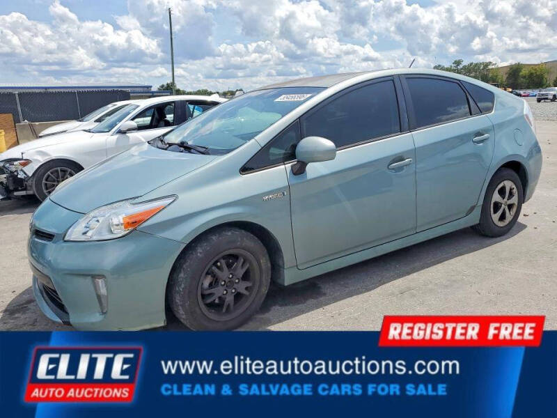 2012 Toyota Prius Two