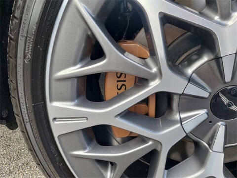 2025 Genesis G90 3.5T e-Supercharger