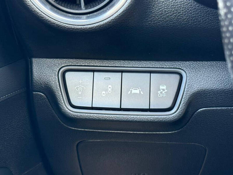 2021 Kia Forte GT Line