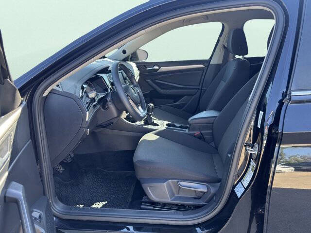 2021 Volkswagen Jetta R-Line