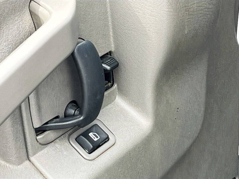 2023 Chevrolet Express 2500