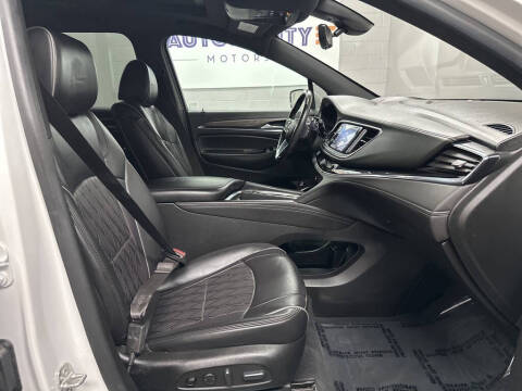 2022 Buick Enclave Avenir