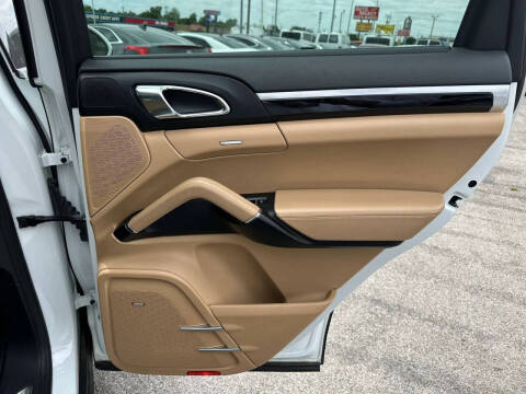 2016 Porsche Cayenne