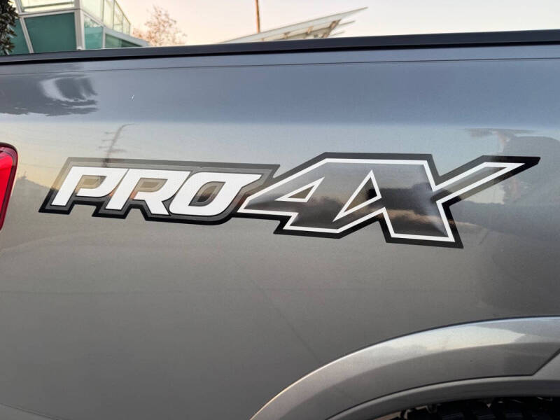 2017 Nissan Titan PRO-4X