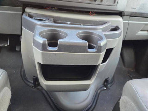 2011 Ford E-Series E-350 SD