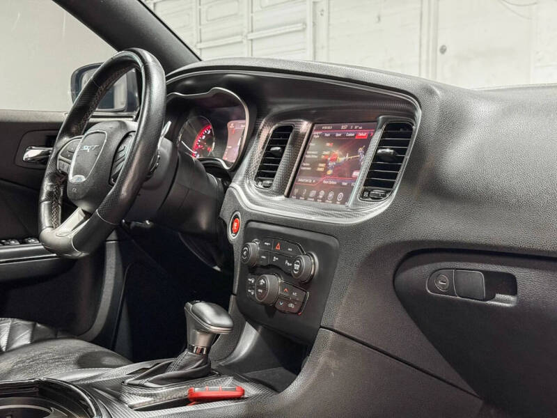 2015 Dodge Charger SRT Hellcat