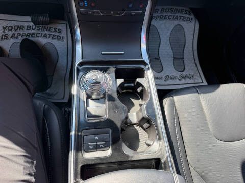 2019 Ford Edge Titanium