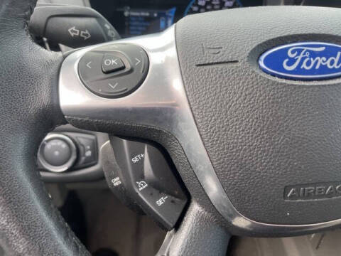2014 Ford C-MAX Hybrid SE