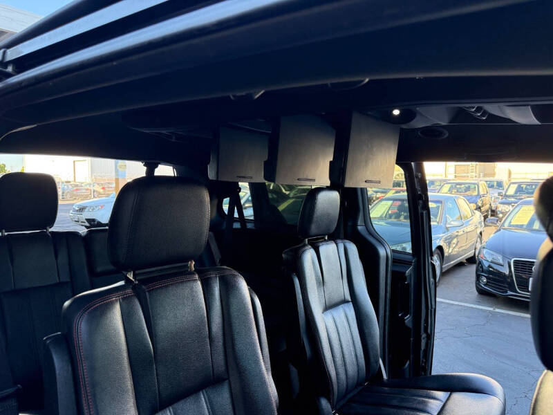 2017 Dodge Grand Caravan GT
