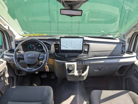 2022 Ford E-Transit 350