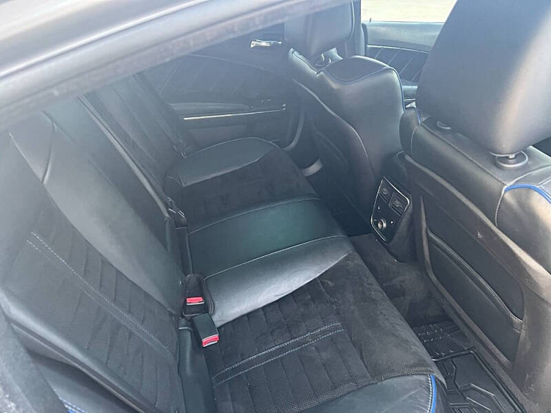 2013 Dodge Charger R/T Plus