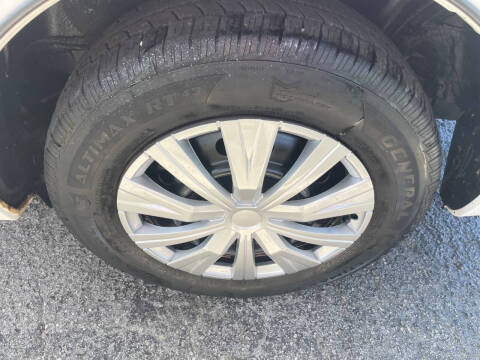 2004 Toyota Sienna CE 7 Passenger