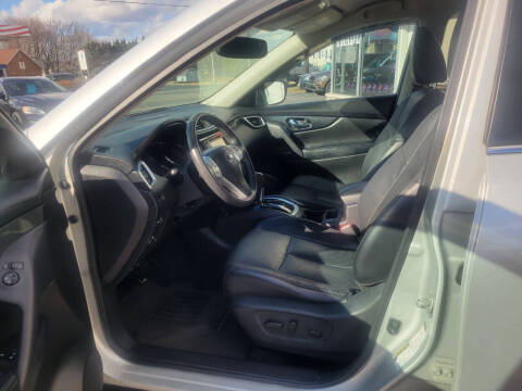 2015 Nissan Rogue SL