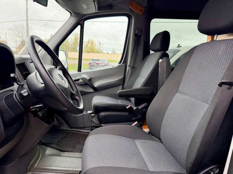 2012 Mercedes-Benz Sprinter 2500