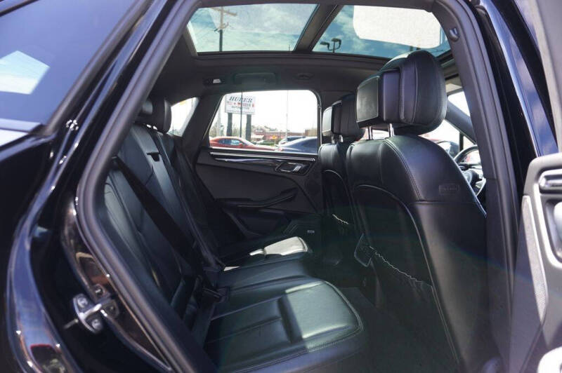 2021 Porsche Macan