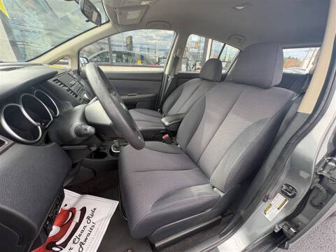 2008 Nissan Versa 1.8 S