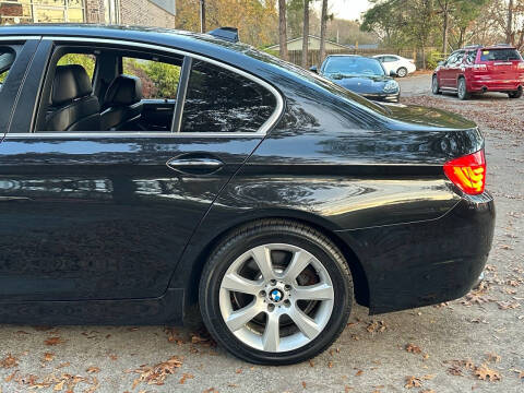 2011 BMW 5 Series 550i xDrive