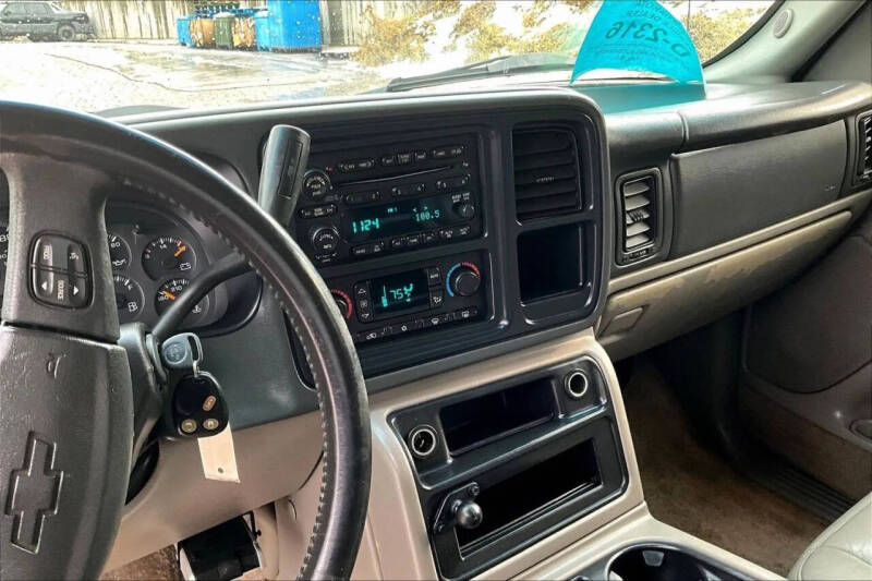 2003 Chevrolet Suburban