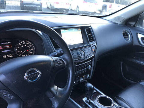 2015 Nissan Pathfinder Platinum