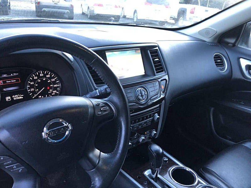 2015 Nissan Pathfinder Platinum