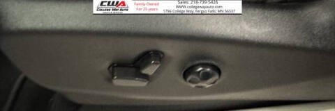 2021 Chrysler Voyager LX