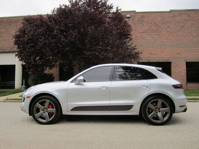 2016 Porsche Macan Turbo