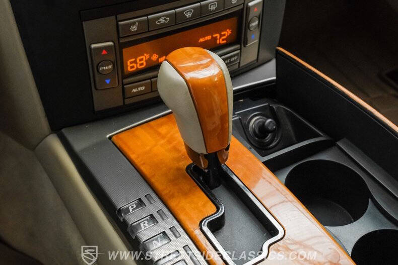 2005 Cadillac XLR