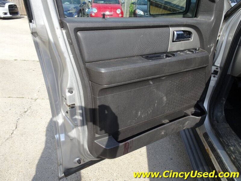 2011 Ford Expedition EL XLT