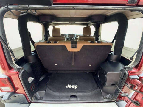 2012 Jeep Wrangler Sahara