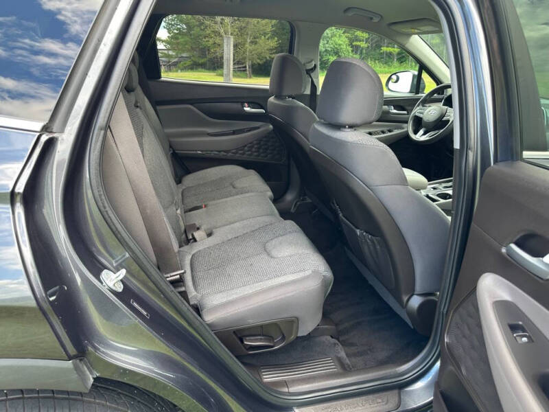 2020 Hyundai Santa Fe SE