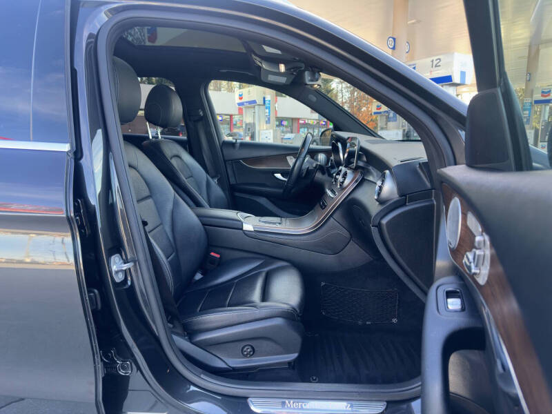 2020 Mercedes-Benz GLC GLC 300 4MATIC